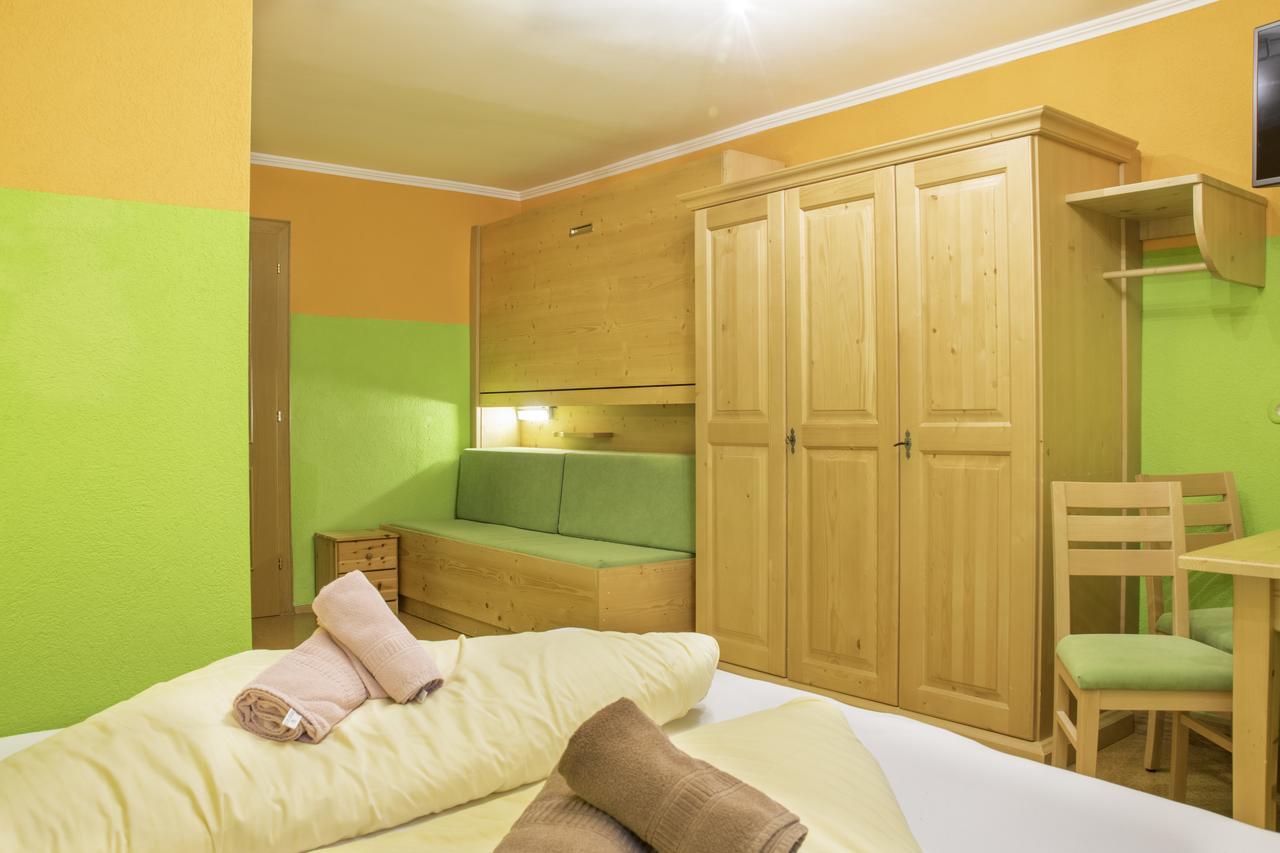 Hotel Gell Tweng Exterior foto