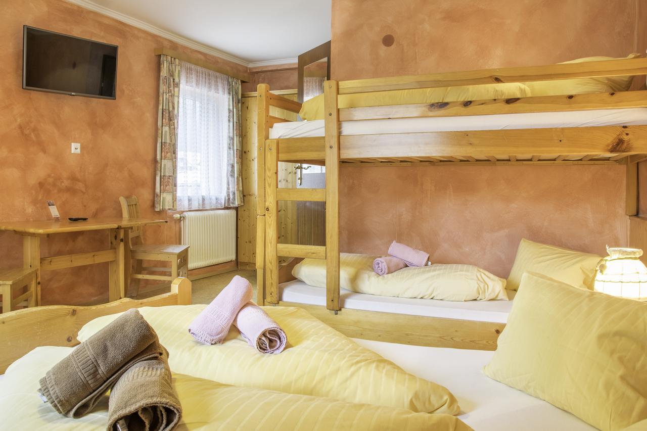 Hotel Gell Tweng Exterior foto